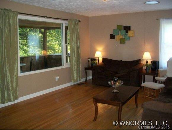 17 CLARKS CROSSING WAY - Photo 3