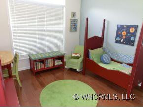  - Photo 9