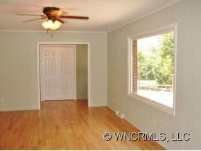 427 REEVES COVE ROAD - Photo 4