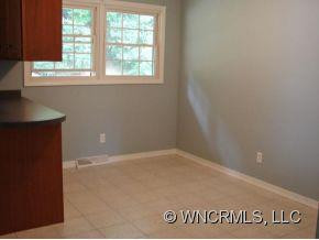427 REEVES COVE ROAD - Photo 7