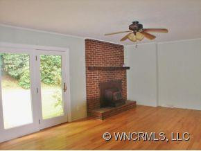427 REEVES COVE ROAD - Photo 9