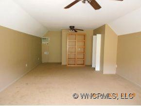 10 Kate's Meadow - Photo 15