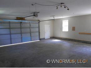 10 Kate's Meadow - Photo 17