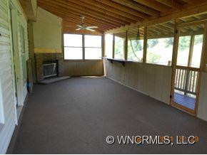 10 Kate's Meadow - Photo 6
