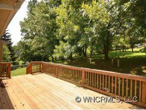 8 WINDMERE DRIVE - Photo 16