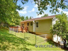 8 WINDMERE DRIVE - Photo 17
