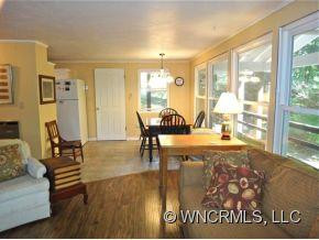 1566 Red Maple Dr - Photo 16