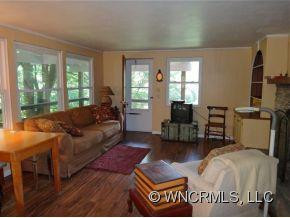 1566 Red Maple Dr - Photo 6