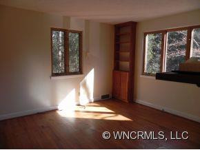44 Forest Road - Photo 14