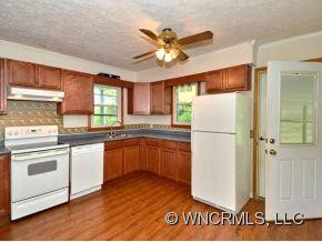 896 Newfound Road - Photo 3