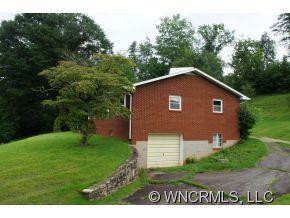 5033 Bat Cave Road - Photo 16