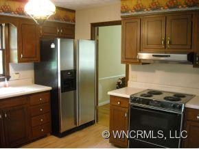 212 Castleton - Photo 2