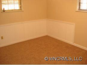 212 Castleton - Photo 13