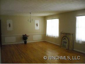 212 Castleton - Photo 4