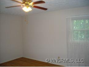 212 Castleton - Photo 8