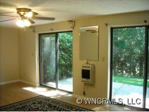 212 Castleton - Photo 9