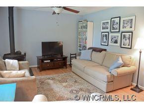 11 Terrace Dr - Photo 7