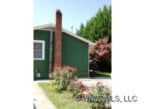 36 N.Oak St - Photo 6