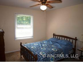 36 N.Oak St - Photo 9