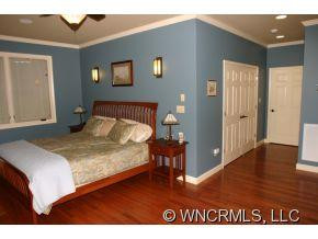 722 Lake Road - Photo 8