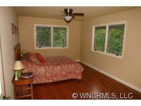 722 Lake Road - Photo 10