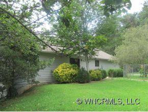 431 Old Leicester Highway - Photo 2