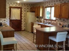 431 Old Leicester Highway - Photo 11