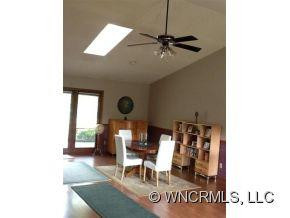 431 Old Leicester Highway - Photo 7