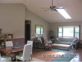 431 Old Leicester Highway - Photo 8