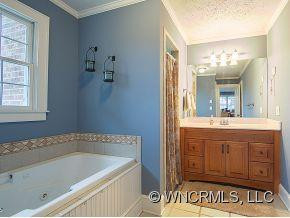 4200 Turnpike Road - Photo 9