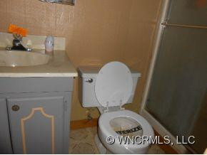 32 Thrash - Photo 14