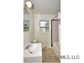 28 FORESTDALE DRIVE - Photo 12