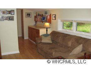 178 Chestnut Place - Photo 2