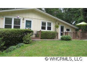 178 Chestnut Place - Photo 24