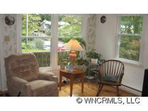 178 Chestnut Place - Photo 4