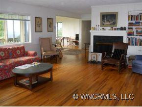 1819 Hogback Mountain Road - Photo 2