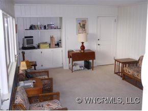 1819 Hogback Mountain Road - Photo 7