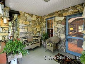 9 PINE TREE ROAD - Photo 2