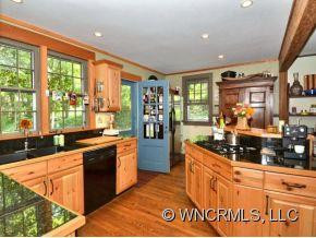 9 PINE TREE ROAD - Photo 11