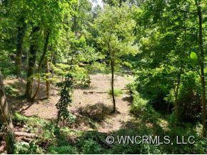 9 PINE TREE ROAD - Photo 22