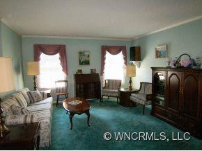 32 Saint Andrews Drive - Photo 2