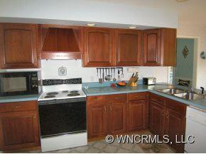 32 Saint Andrews Drive - Photo 5