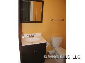 16 Central Ave West - Photo 12