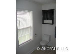 16 Central Ave West - Photo 13