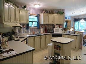 8 Twin Bluff Drive - Photo 6