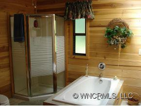 8 Twin Bluff Drive - Photo 9