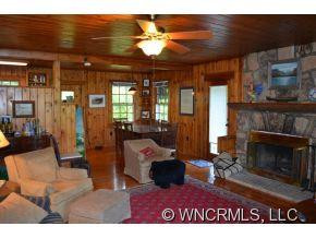 129 Abbott Rd - Photo 4