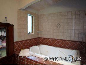 295 Whispering Wind Drive - Photo 12