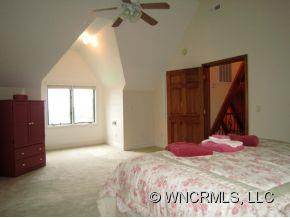 295 Whispering Wind Drive - Photo 14