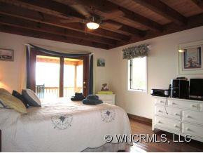 295 Whispering Wind Drive - Photo 15